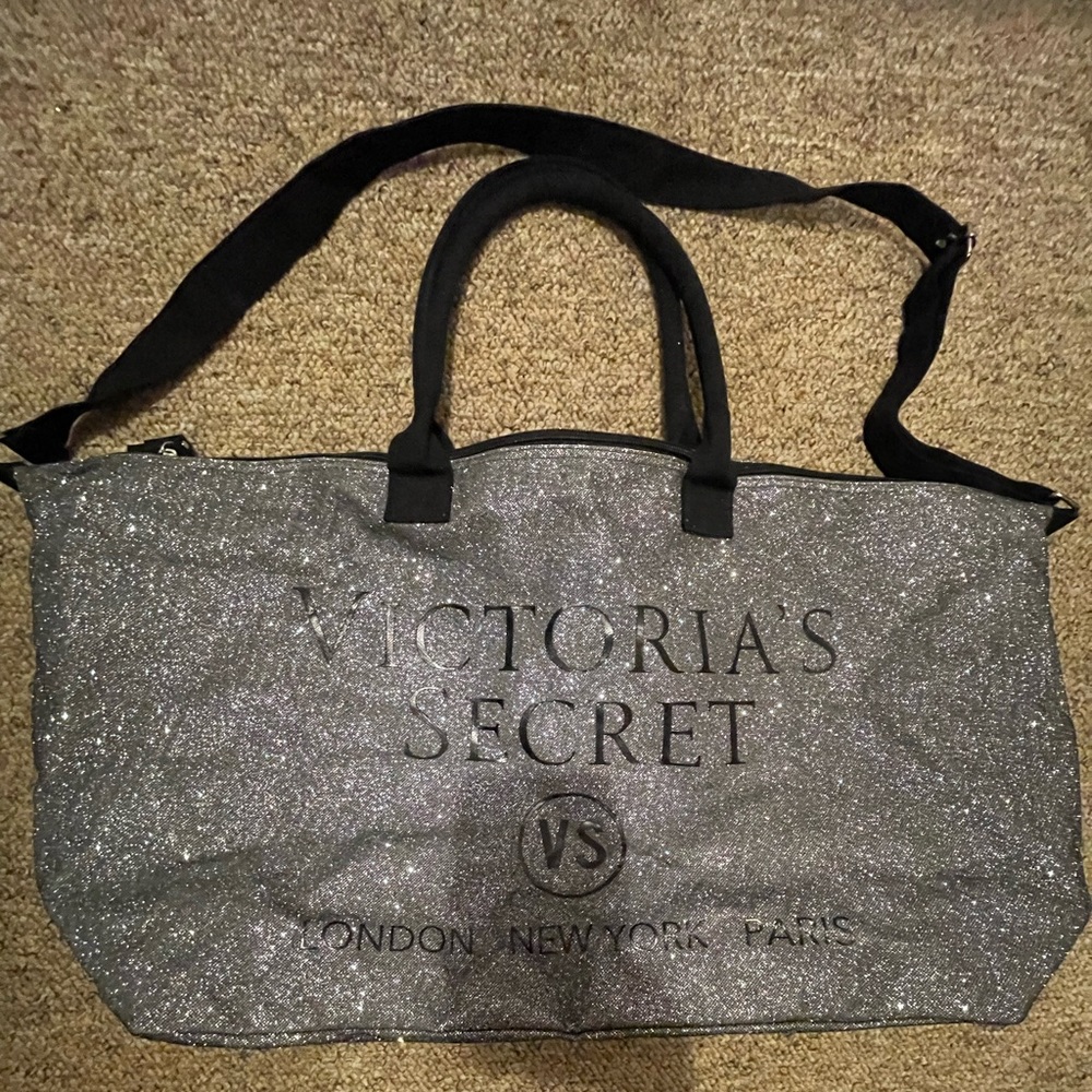 Victoria's Secret Glitter Weekender Duffel‎ Bag.